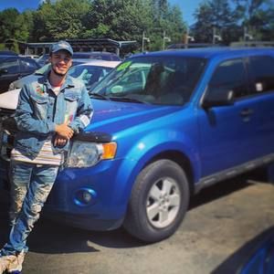 Meet your Posher, Luis omar